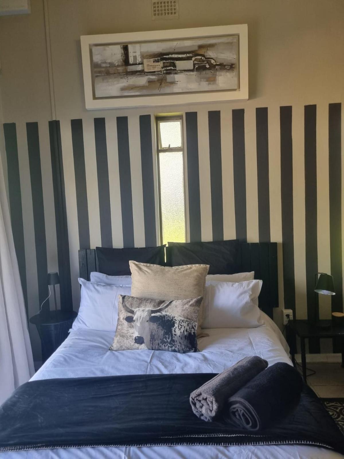 Angel 8 Airbnb Apartment 2 Robertson Extérieur photo